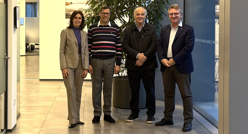 Im Zeichen der Solidarität: Vier neue Cargo-E-Bikes für die „Bröseljäger“ zur Bekämpfung von Lebensmittelverschwendung